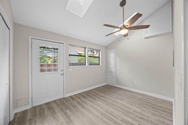 Building Photo - 500 Hesters Crossing Rd