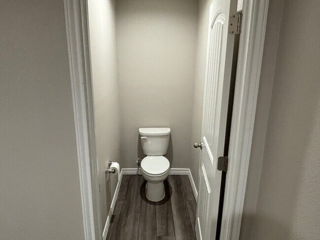 Building Photo - 7326 Tristan Dr