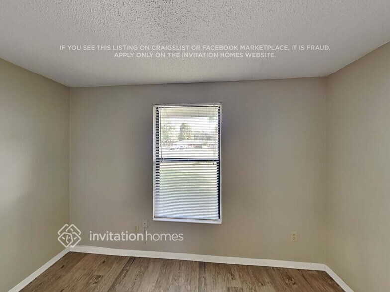 Building Photo - 703 Redondo Dr