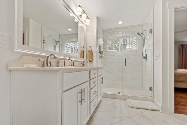 Building Photo - 506 Saltworks Ln
