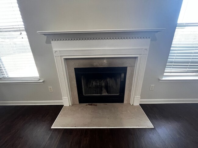 Building Photo - Coming Soon- Available August 3, 2025. Moody’s Avalon Subdivision 3 BR / 2  Bath