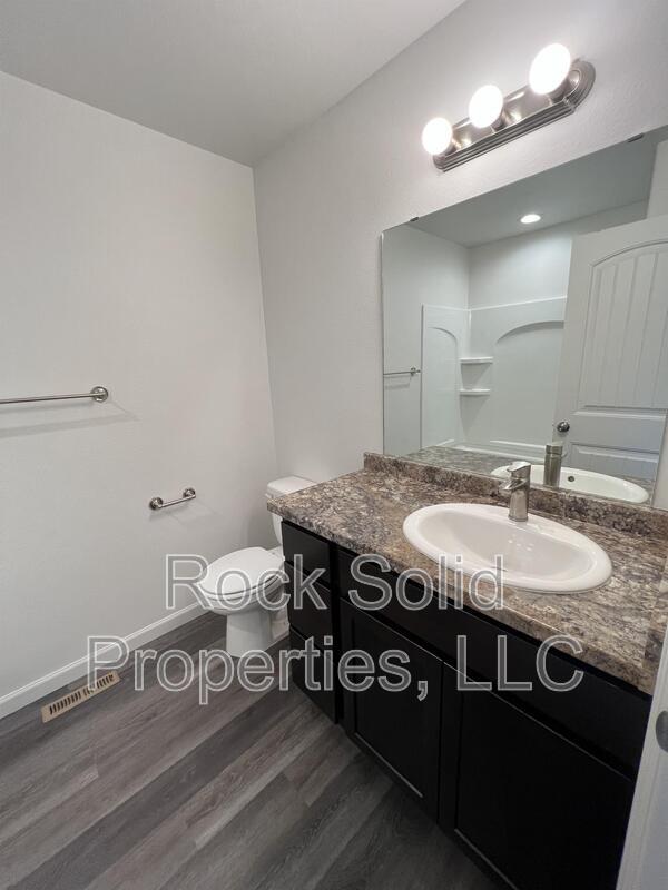 Building Photo - 1508 Danny Pl