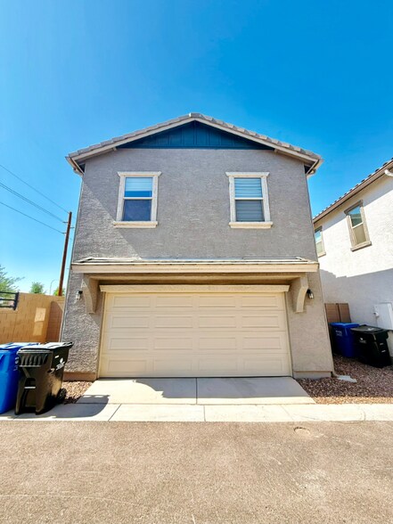 Building Photo - 4236 S 58th Ln