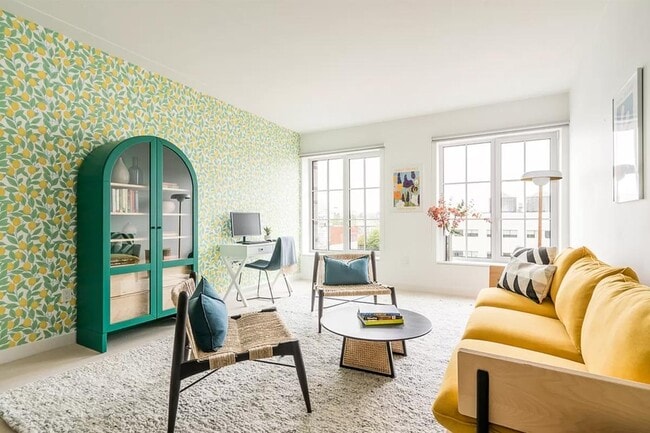 Building Photo - 350 Clarkson Ave