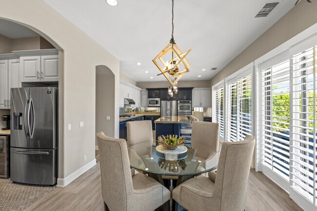 Building Photo - 77939 Desert Dr