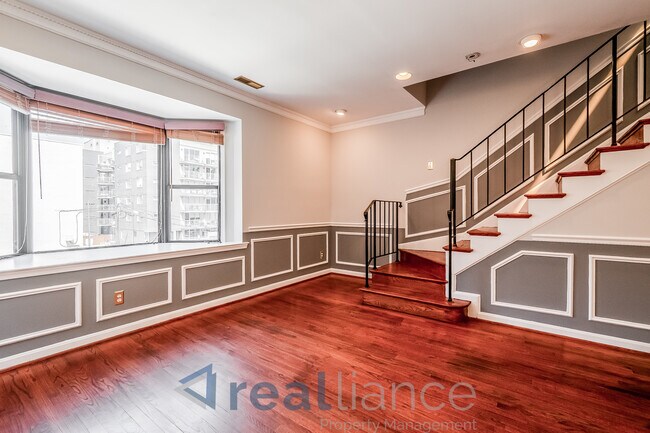 Building Photo - 1306 12th St NW