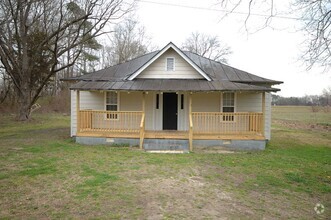 Building Photo - 164 Harvey St