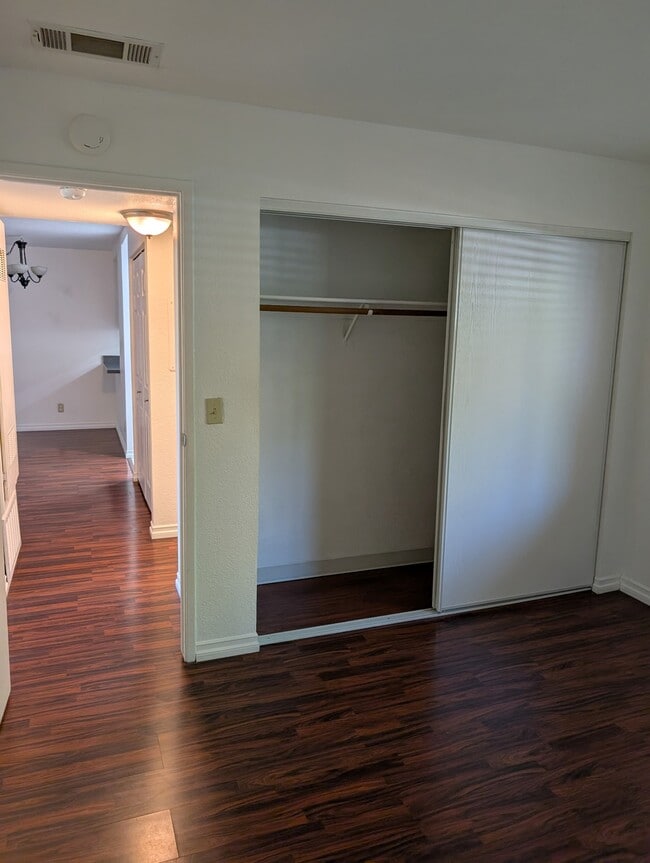 Building Photo - First-Level Townhome with Private Patio