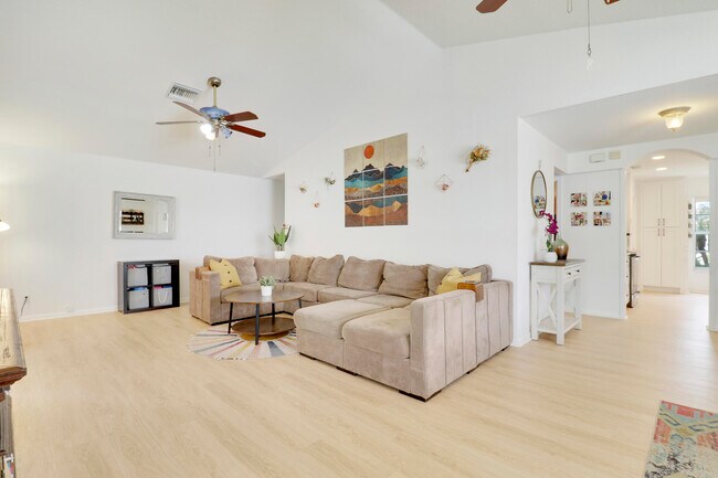 Building Photo - 144 Pennock Landing Cir