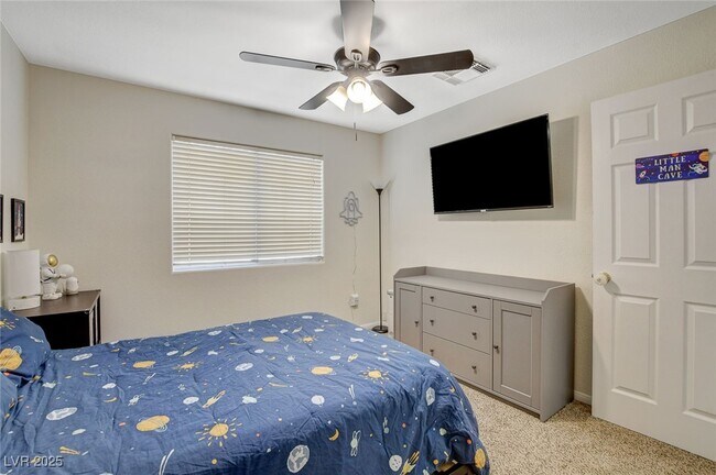 Building Photo - 10988 Salernes St