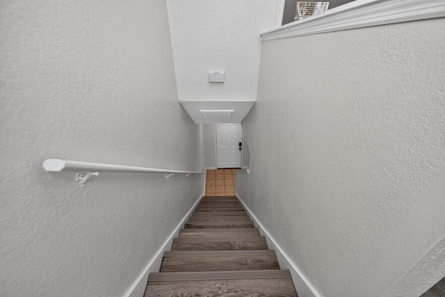 Building Photo - 4214 Plantation Cove Dr