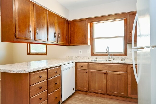 Building Photo - Kimball Duplex 2