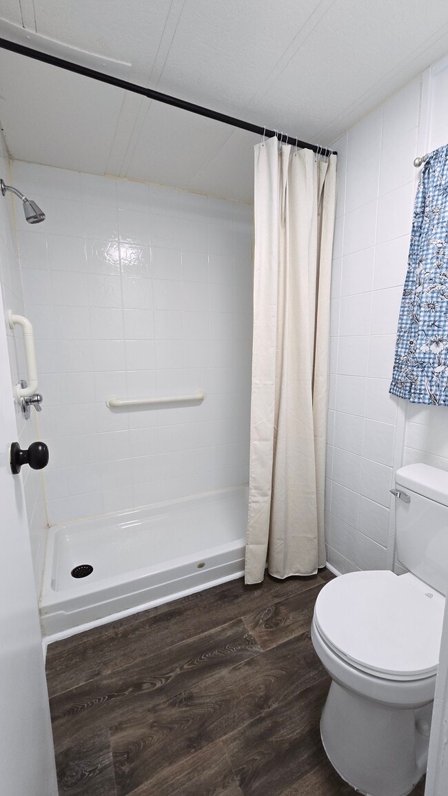 Building Photo - 77 3rd St