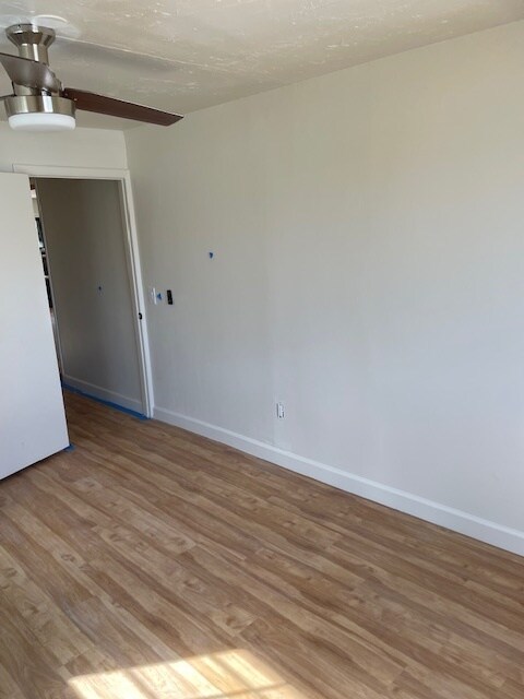 Building Photo - 902 S Una Ave