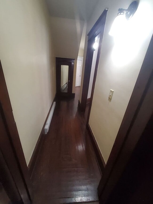 Building Photo - 2nd St 215-217 N