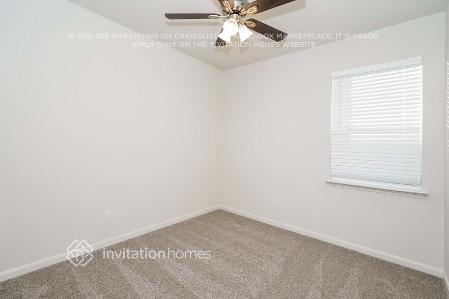 Building Photo - 10028 Pilot Pl