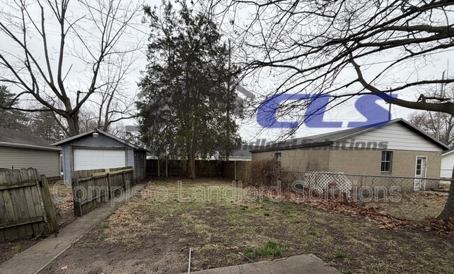 Building Photo - 2519 Cruft St