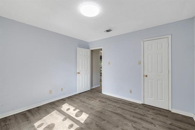 Building Photo - 8341 Crosswind Dr