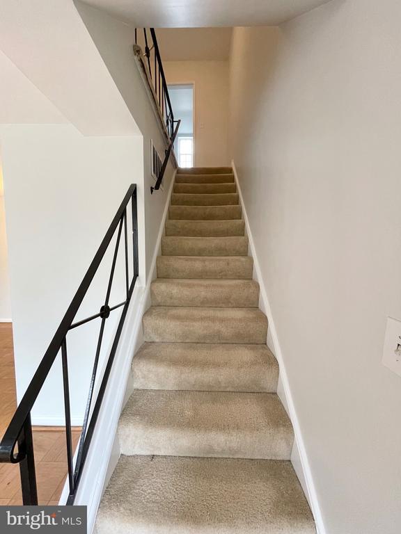 Building Photo - 3724 Ingalls Ave