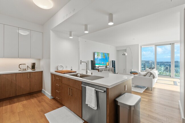 Building Photo - 629 Ke’eaumoku St