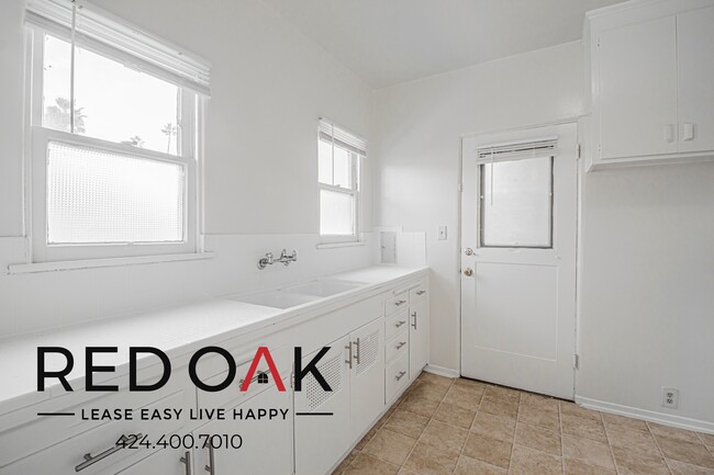 Building Photo - 601-605 Glenwood Rd