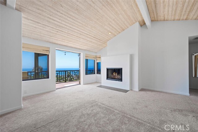 Building Photo - 1020 Skyline Dr