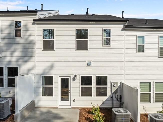 Building Photo - Prime Durham Townhome in Bull City North – Beautiful 3BR/2.5BA with 1-Car Garage