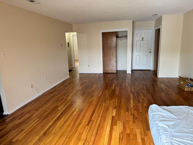 Building Photo - 311 Edison Glen Terrace