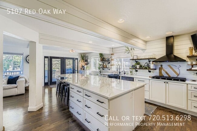 Building Photo - 5107 Red Oak Way