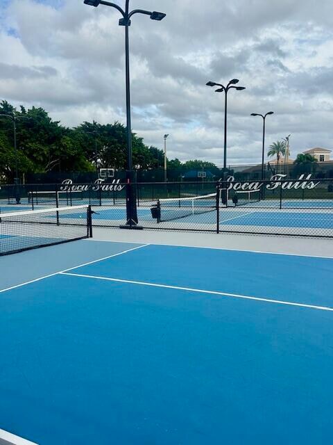 Building Photo - 12919 Hyland Cir