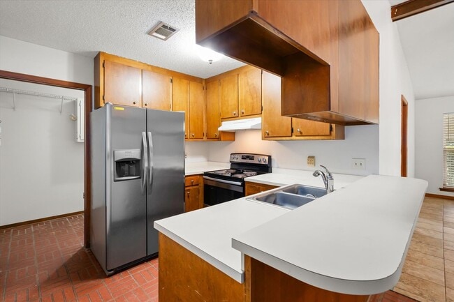 Building Photo - FAIRHOPE COMING SOON!