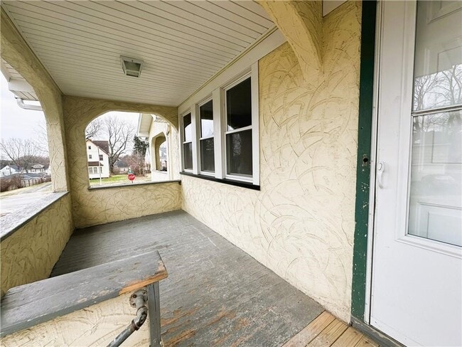 Building Photo - 5 Vayo St