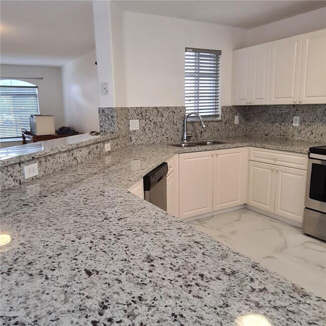Building Photo - 7301 NW 173rd Dr
