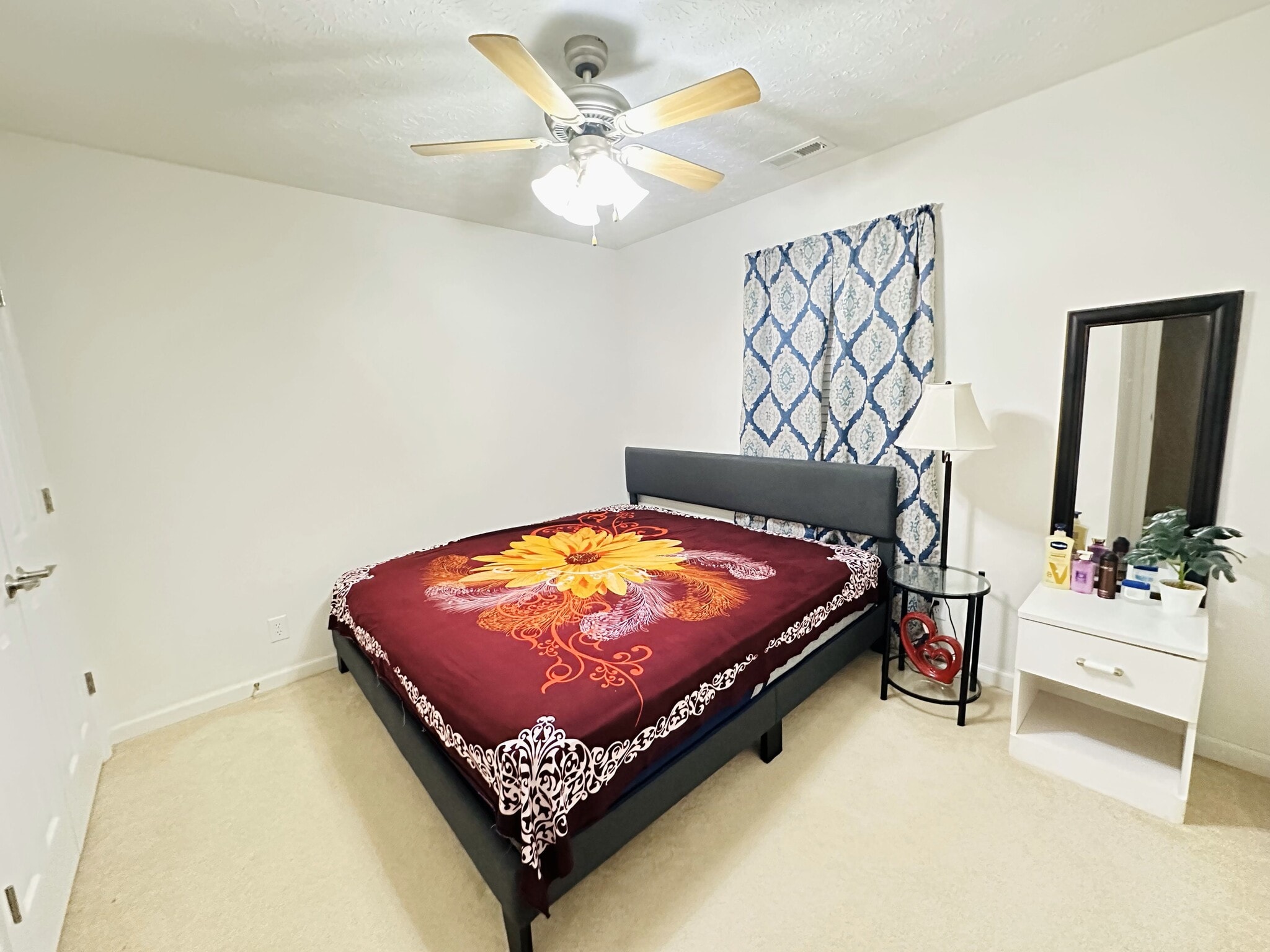 Building Photo - 3003 Remington Dr