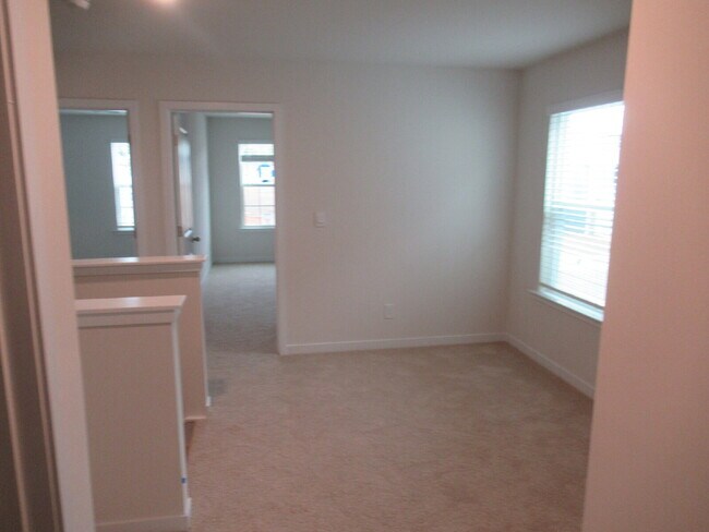 Building Photo - For Rent in Lincolnton — Spacious and modern 4-bedroom, 2.5 bath two story home designed for open...