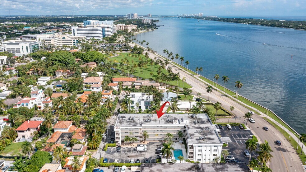 Building Photo - 917 N Flagler Dr