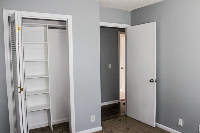 Bdrm #3 - 501 Westgate Cir