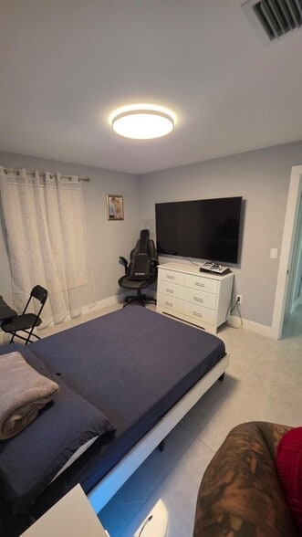 Building Photo - 131 Puffin Ct