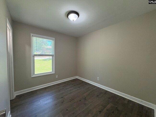 Building Photo - 624 Torwood Dr