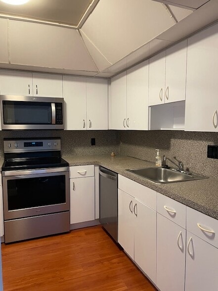 Building Photo - 1170 N Federal Hwy