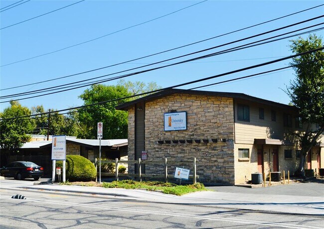 Building Photo - 5001 Bull Creek Rd