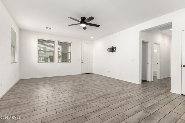 Building Photo - 25238 N 142nd Dr