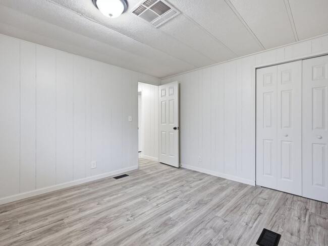 Building Photo - 1655 W Ajo Wy