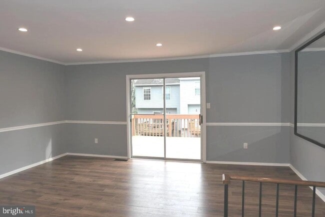 Building Photo - 15 Cherry Manor Ct
