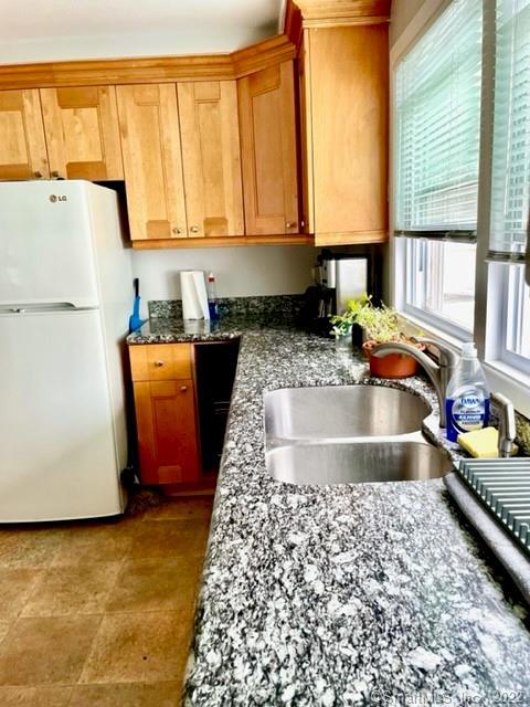 Building Photo - 36 Short St