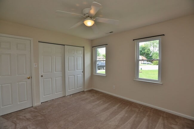 Building Photo - Ranch Home - Backs to Community Pool & Playgrounds - Pet-Friendly - Available 06-23-26!