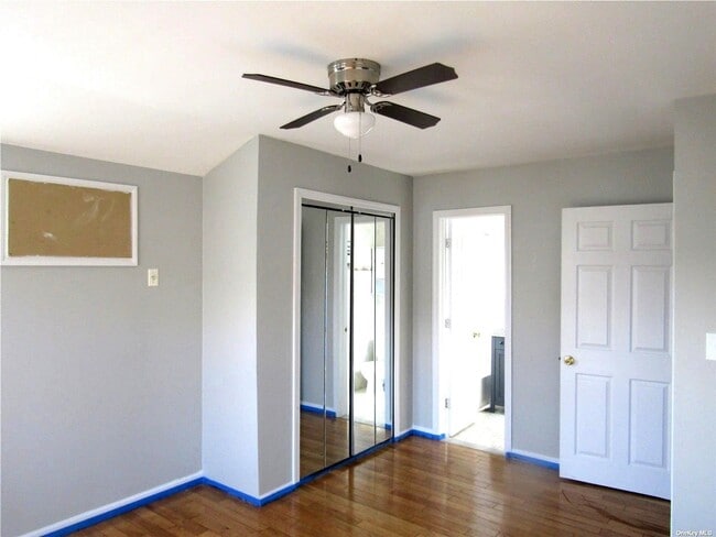 Building Photo - 93-15 240th St