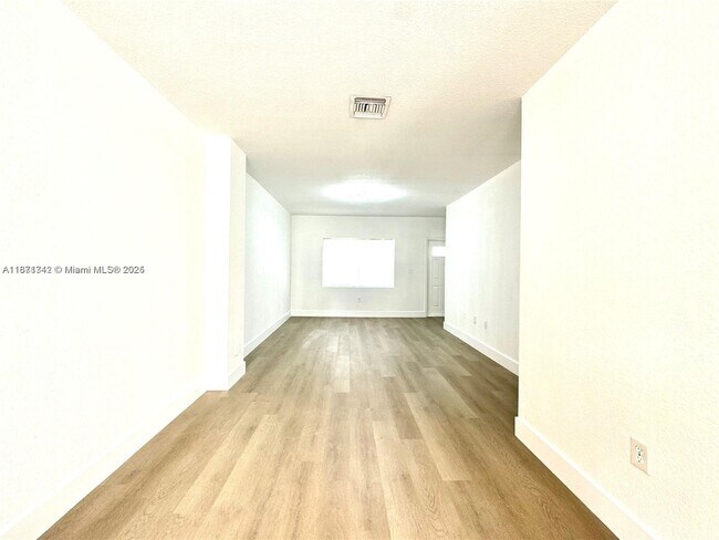 Building Photo - 424 NW 84th St