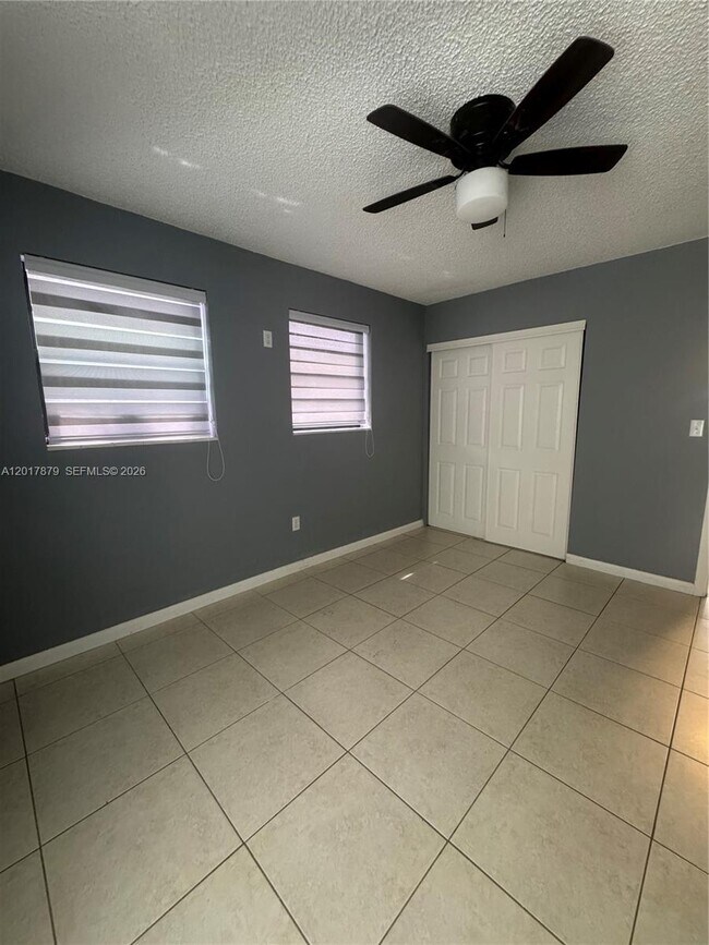 Building Photo - 20500 SW 114th Pl