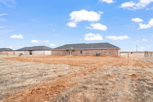 Building Photo - New Construction Home In Idalou ISD!